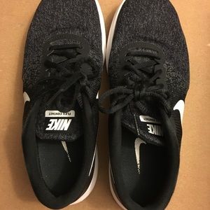 Nike Flex Contact